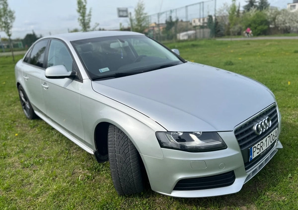 Audi A4 cena 36500 przebieg: 281000, rok produkcji 2011 z Niemcza małe 466